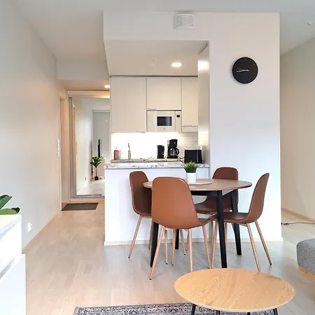 Kotimaailma Apartments, Moderni Saunallinen & Parvekkeellinen Kolmio, Tammela * Tampere